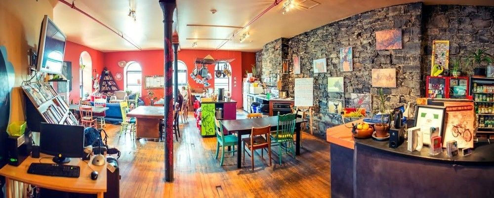 Auberge Alternative مونتريال المظهر الخارجي الصورة