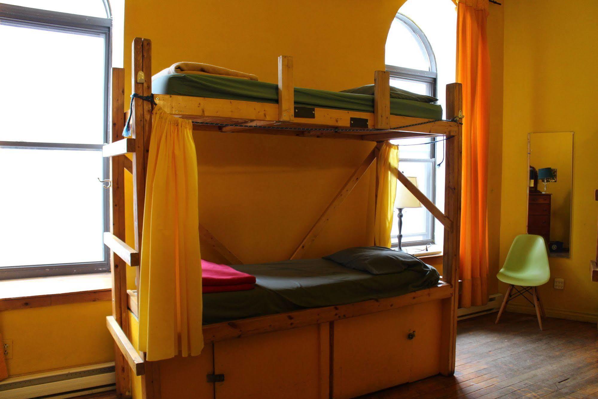 Auberge Alternative مونتريال المظهر الخارجي الصورة
